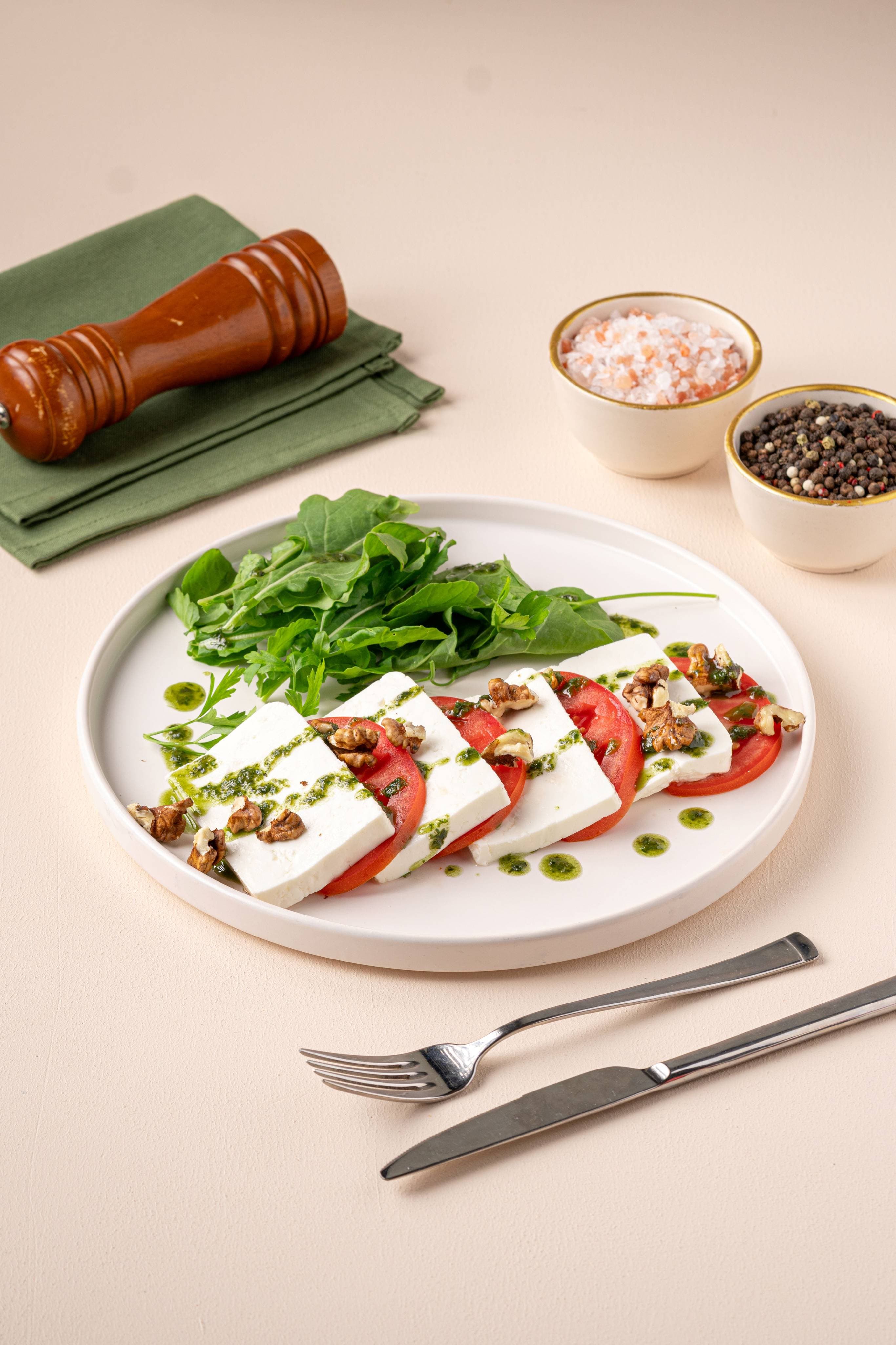 Beyaz Peynirli Salata