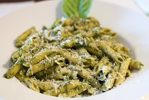 Pesto Soslu Makarna