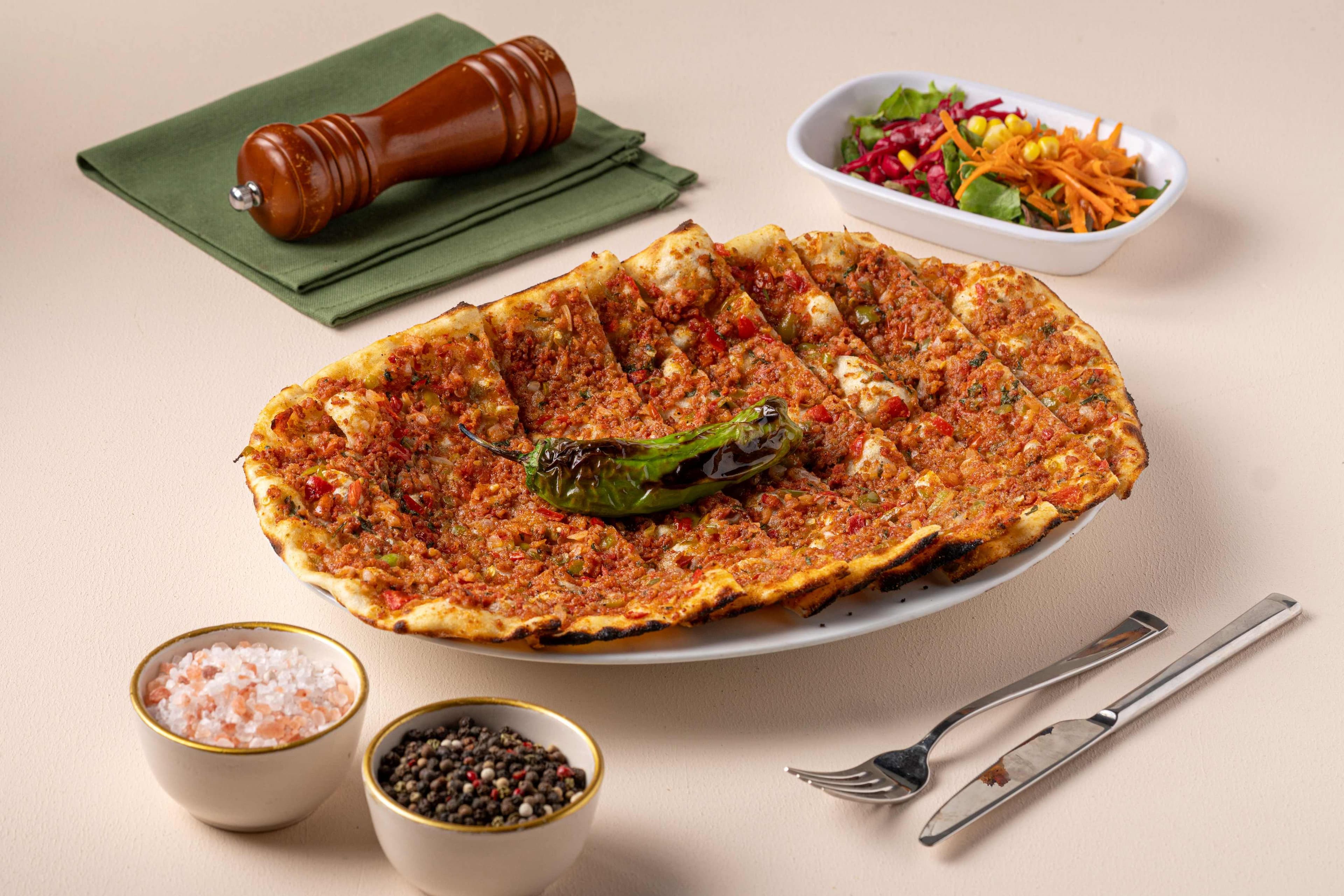 Kıymalı Pide