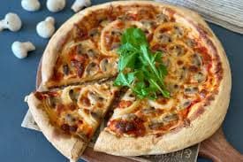 Mantarlı Pizza