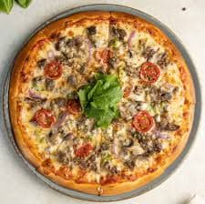 Kavurmalı Pizza